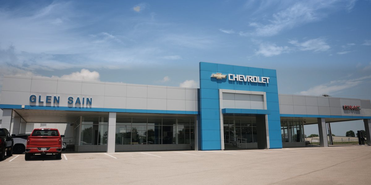 Glen Sain Chevrolet dealership exterior in Kennett, Missouri